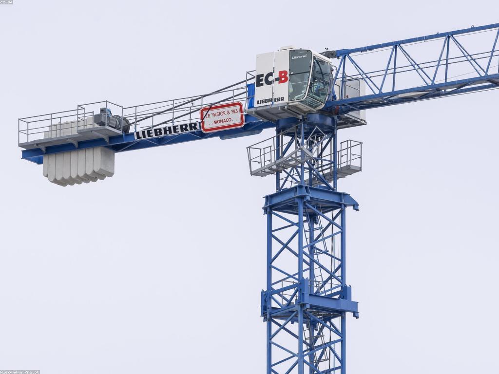 យុទ្ធសាស្រ្តស្លត: ការប្រើប្រាស់បច្ចេកវិទ្យាដែលមានប្រសិទ្ធភាព